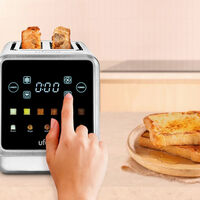 Esta tostadora de Ufesa es inteligente y te permite elegir el nivel de tostado del pan con solo pulsar un botón