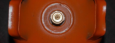 Estos errores típicos con bombonas de butano o propano "implican peligro de incendio, explosión o fuga de gas" según los expertos 