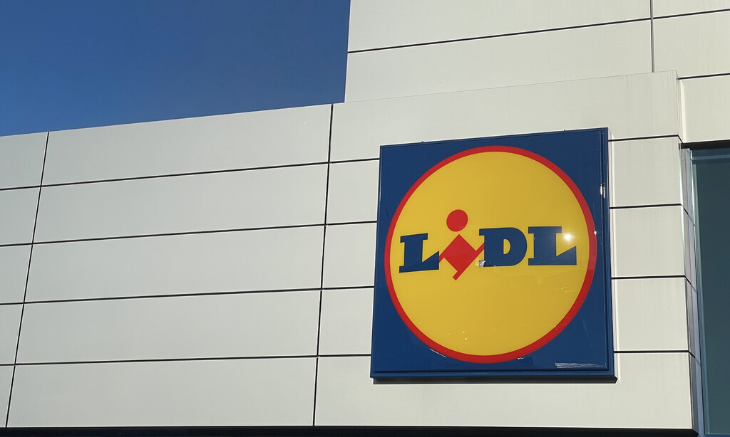 Lidl tiene la alternativa barata frente al aire acondicionado: un ventilador que puedes controlar desde el móvil 