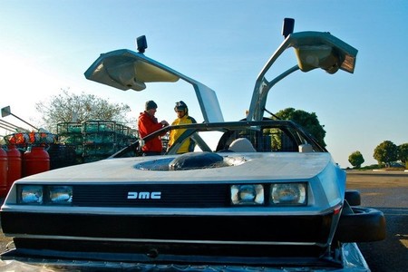 DeLorean Hovercraft de Matthew Riese