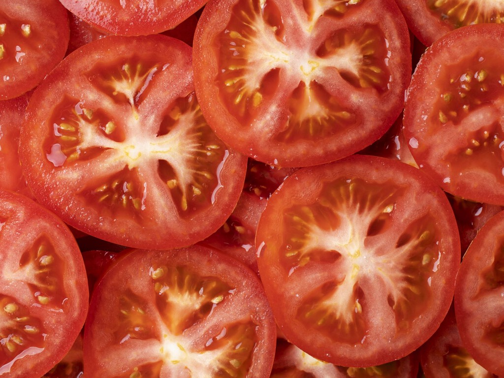 La razón por la que algunos tomates, aunque salgan de la misma planta, están mucho más ricos: tiene que ver con su forma
