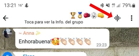 whatsappのボイスチャットボタン