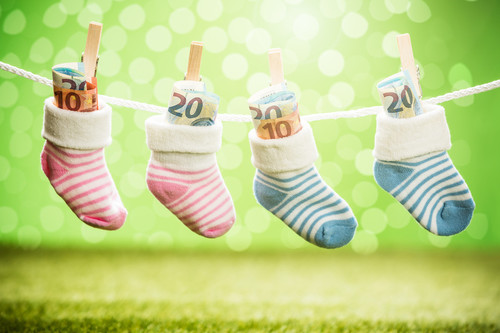 ¿Vas a tener un hijo en 2020? Estas son las ayudas estatales por hijo que ofrece el Gobierno