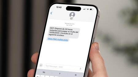 Mensaje haciéndose pasar por la DGT