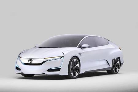 El Honda FCV Concept hace su debut como el híbrido más potente de su clase