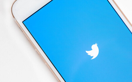 Twitter ya recomienda leer un artículo antes de hacerle retweet