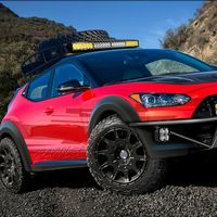 Hyundai Veloster Grappler, el hatchback se pone campero y debutará en el SEMA Show