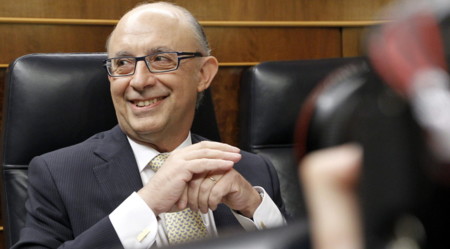 Se reabre la herida entre Montoro y las CCAA