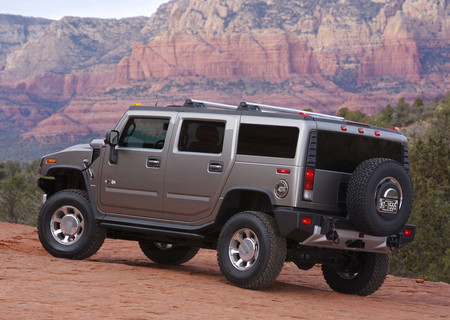Hummer H2 