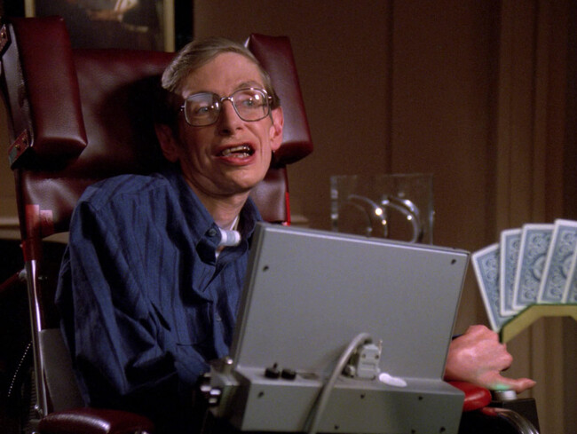 Hace 33 años, Stephen Hawking pidió salir en una mítica serie de ciencia ficción. A día de hoy, su cameo siendo único en la saga