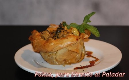 Curry suave de pollo en cesta crujiente. Receta