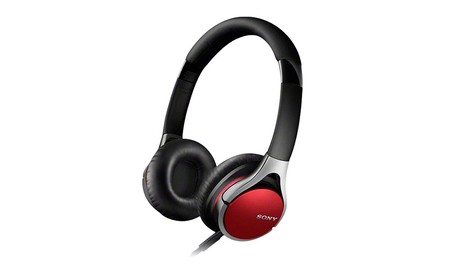 Con los Sony MDR10RC puedes ahorrar en tus nuevos auriculares al comprarlos por sólo 48,88 euros en Amazon