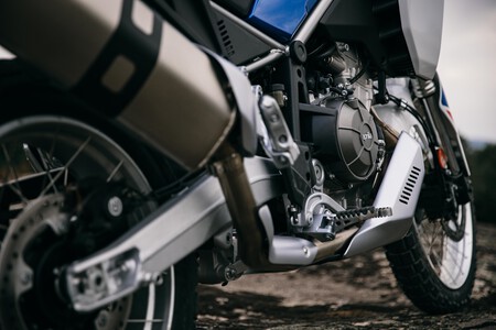 Aprilia Tuareg 660 2022 065