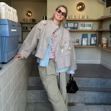 Parecen zapatos de señora refinada, pero son las nuevas Converse que adoran las pijas: marrón brownie, de piel y listas para la oficina