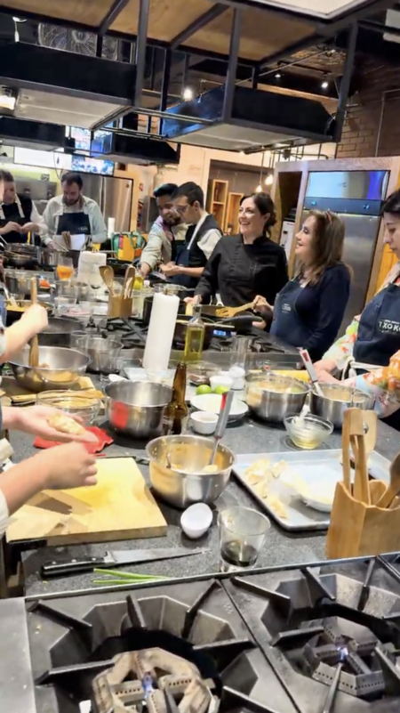 Estos son los talleres de cocina de los que nadie habla donde puedes aprender a hacer desde sushi, gyozas y hasta pasta