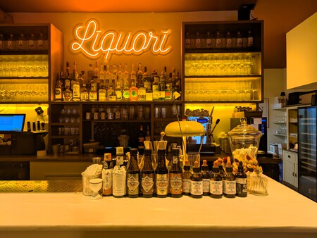 La barra del restaurante Garbo en Santander