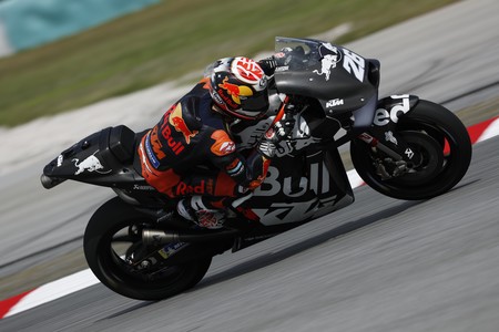 Dani Pedrosa manda en los primeros ensayos de MotoGP para probadores y novatos en Sepang