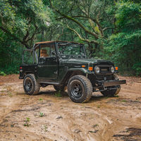 Velocity Restorations creó un increíble restomod sobre la base de un Toyota FJ40 Land Cruiser 1974
