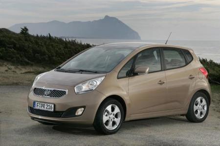 Kia Venga-05