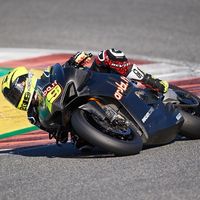 Carl Fogarty: "Álvaro Bautista es el único capaz ganar a Jonathan Rea"