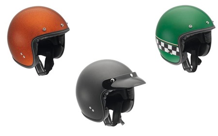 Casco AGV RP60, estilo clásico con materiales actuales