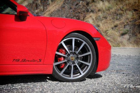 Porsche 718 Boxster S