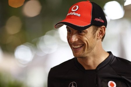 GP de Japón F1 2011: McLaren por delante mientras Vettel se sale de pista