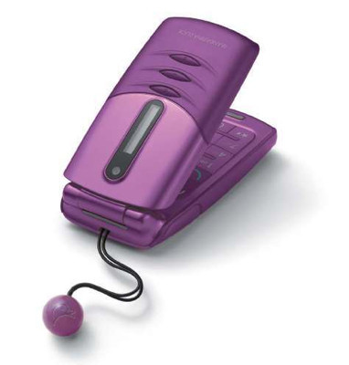Móvil de Alcatel y Mandarina Duck