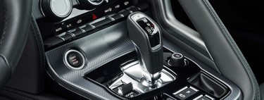 Cómo usar la posición P (aparcamiento) en un coche automático para no dañar la caja de cambios