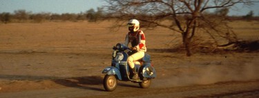 Correr el Dakar en scooter. Cuando cuatro amigos cruzaron África con una Vespa, llegaron a meta y ni siquiera quedaron últimos 