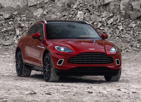 Aston Martin Dbx 2021 1600