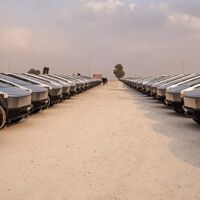 Após se tornar um dos maiores fracassos da história do automóvel, Cybertruck tenta renascimento nos Emirados Árabes Unidos 