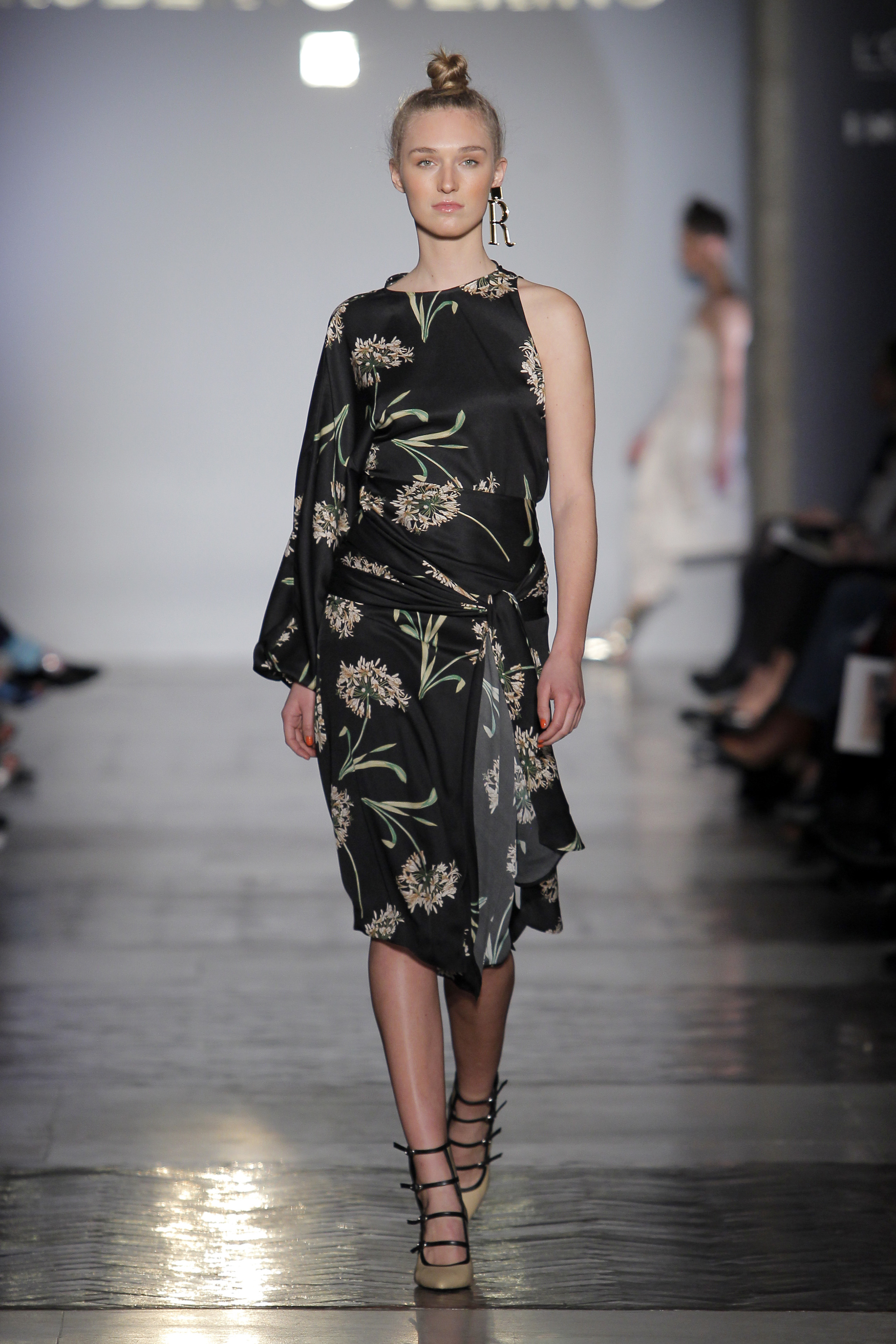 Foto de Roberto Verino Primavera 2017 (12/19)