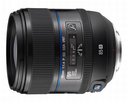 Samsung prepara un 85mm, pensando en los retratos