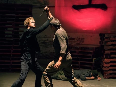'Iron Fist' tendrá segunda temporada con nuevo showrunner: uno de los guionistas de 'Elektra' (en serio)