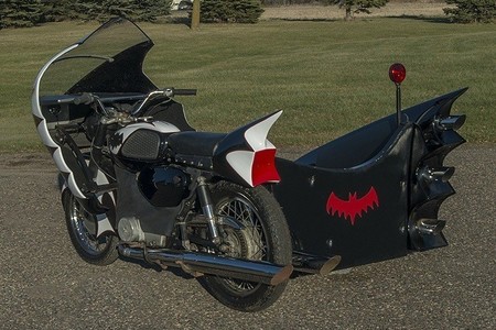 1967 réplica batmoto yamaha