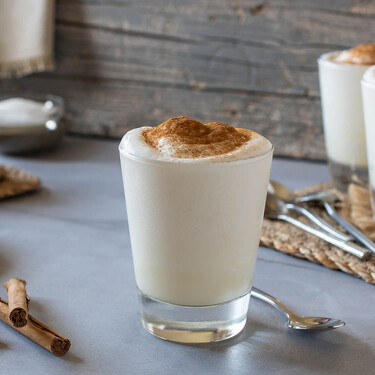 Leche merengada, receta de un clásico del verano (o cualquier otra época del año) que nunca falla