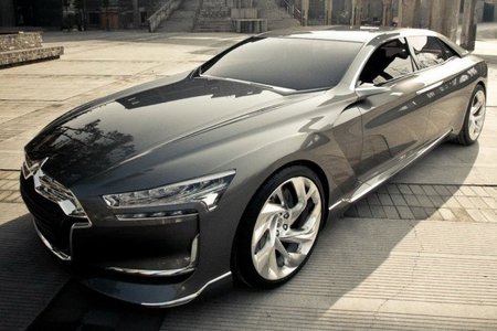 Citroën trabaja en el DS9, su berlina de representación