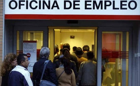 Así fue la reforma laboral de 2012 que ahora se quiere derogar: flexibilidad de las empresas, combatir la dualidad y políticas activas de empleo