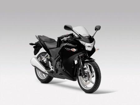 Honda CBR 250 R Negra