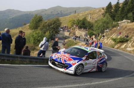 Kris Meeke gana y ya es campeón del IRC