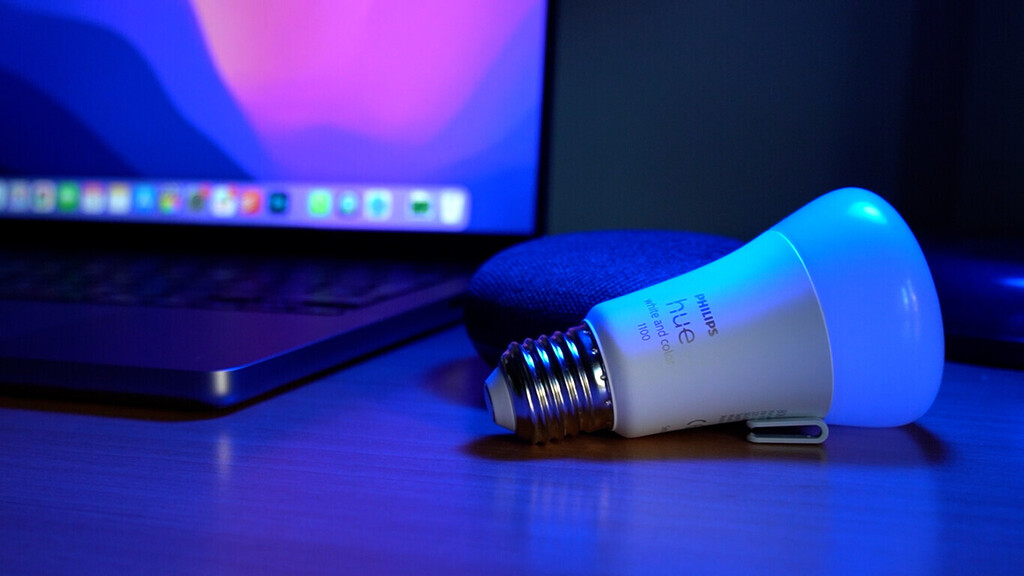 Hue Engage: esta app permite controlar las luces Philips y además, acceder a gráficos de brillo y temperatura