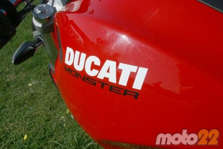 Ducati Monster 696