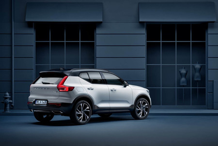 Volvo XC40