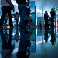Canarias anuncia que cubrirá los gastos por positivos y cuarentenas de los turistas