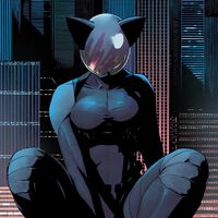 La nueva Catwoman parece sacada de Daft Punk, pero su versión Absolute tiene un as en la manga