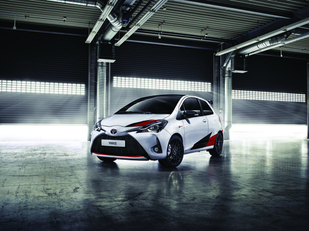 El Toyota Yaris GRMN es 'turbo-free', supercargado y una amenaza para los hot-hatches europeos