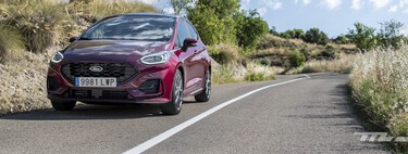 Probamos el Ford Fiesta: un utilitario ágil y cómodo al que le sienta bien la etiqueta ECO