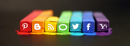 ¿Qué debería implicar para la empresa estar presente en las redes sociales?