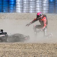 Aleix Espargaró es duda en Mugello. Está dolorido de un pie, y todo apunta a que se debe a un accidente de bicicleta 